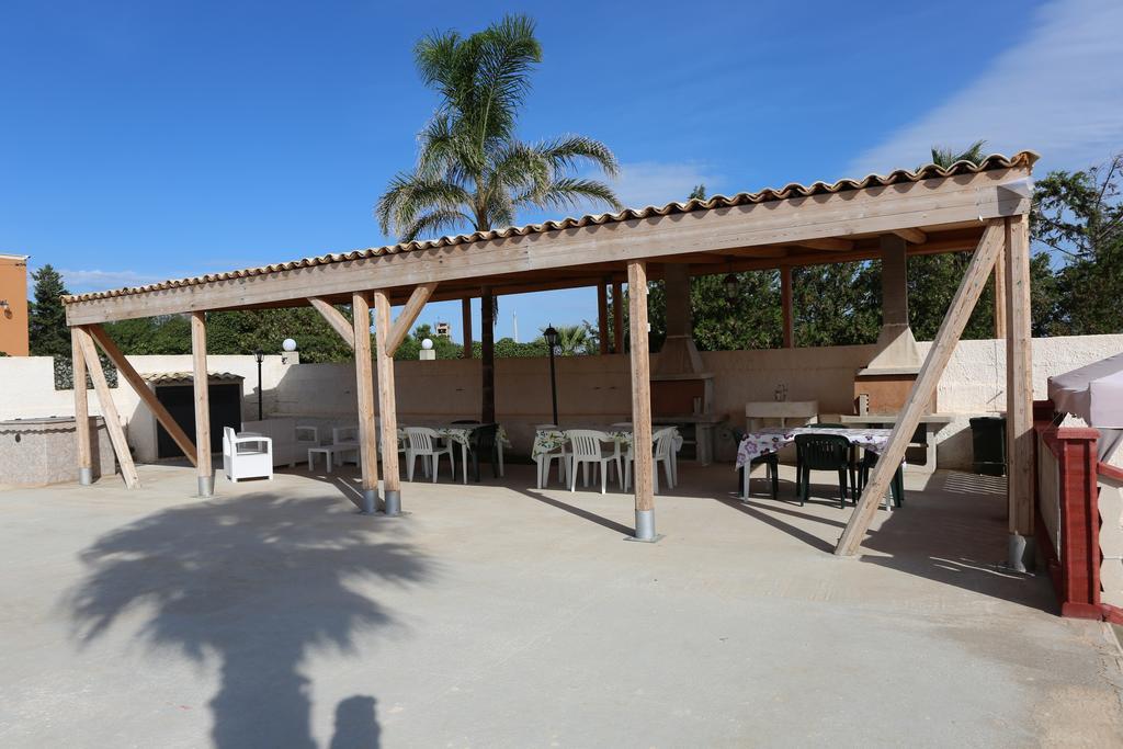 Casa Vacanze Calafarina ปาคีโน ภายนอก รูปภาพ